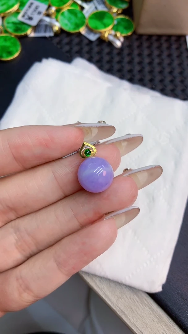 翡翠18K金镶嵌吊坠(不含链)1