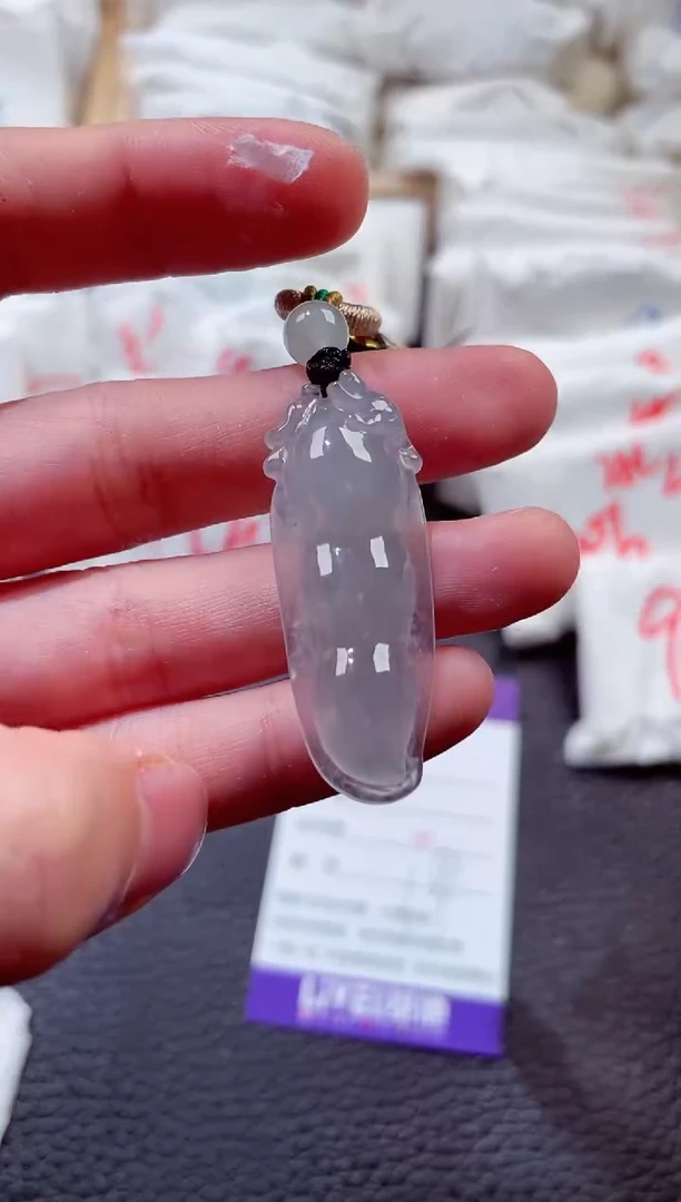 翡翠未镶嵌颈饰0000033199