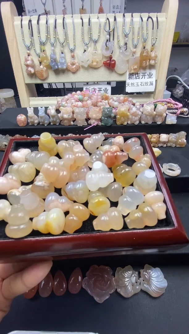 【闪购商品】石英质玉吊坠(不含链)未镶嵌葫芦