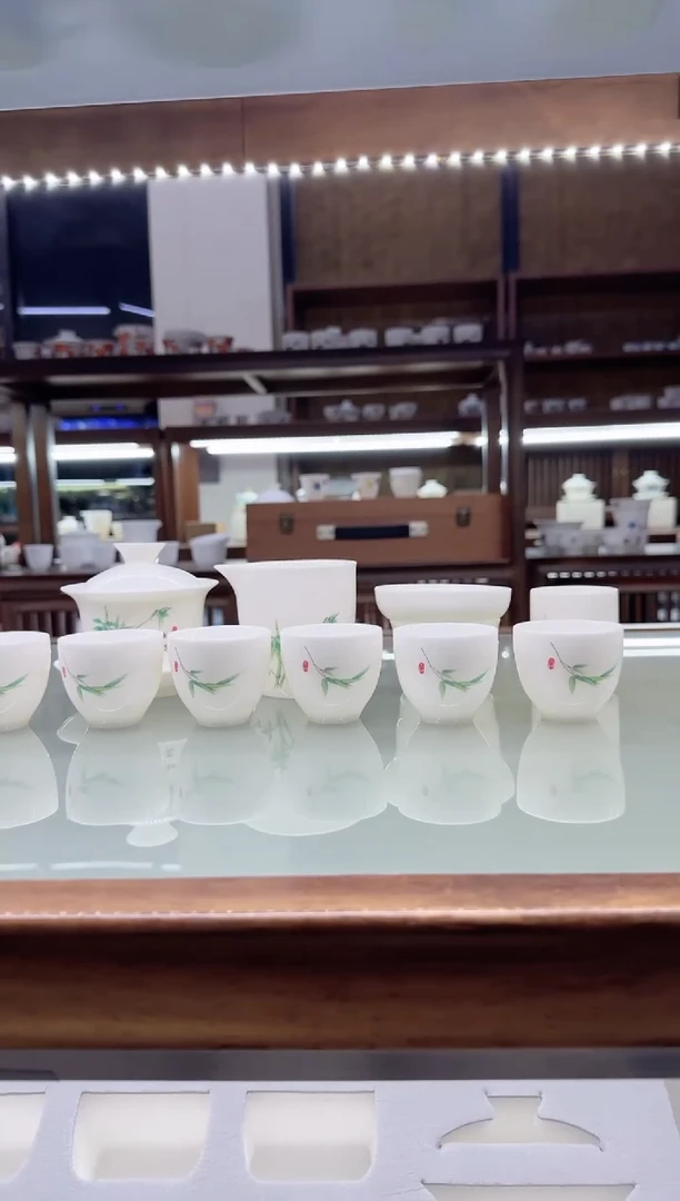 【闪购商品】瓷片言泥言泥言泥@YN141