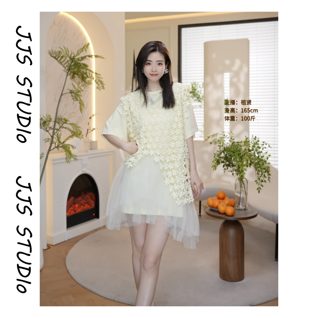 5052934『花漾裙』2025新款拼接网纱气质时尚夏季连衣裙