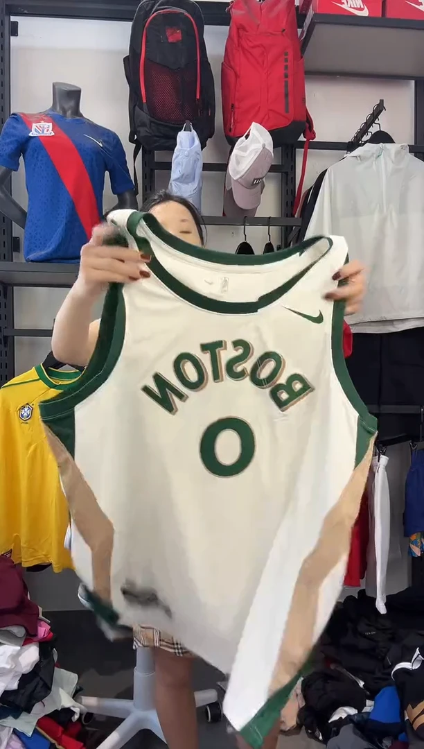 723 ·编码 耐克卫衣服饰过款为准 尺码·