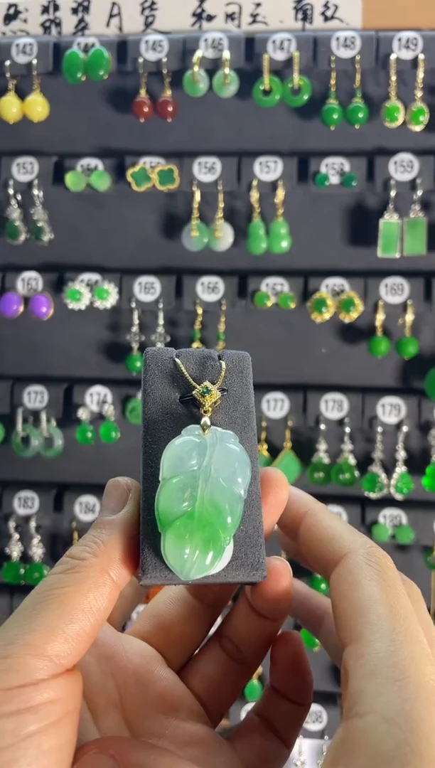 【闪购商品】翡翠颈饰银S925镶嵌217..