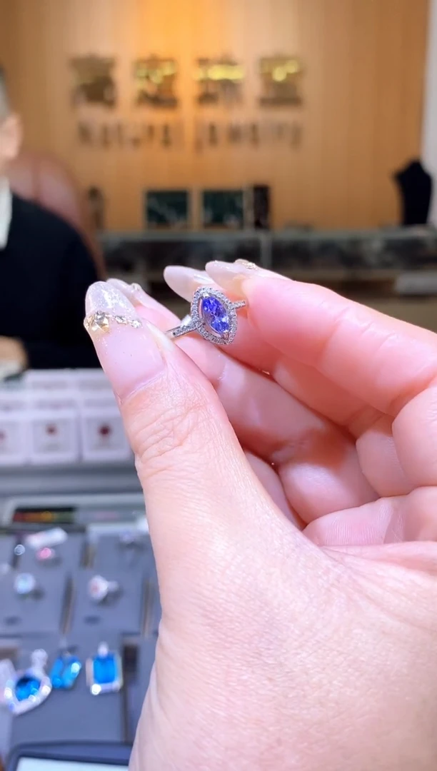 【闪购商品】坦桑石戒指银S925镶嵌天然坦桑石戒指