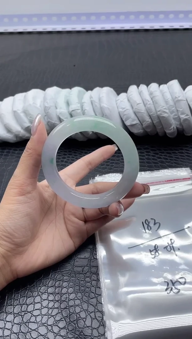 手镯所见即所得拍啥发啥183