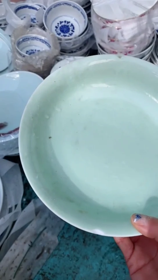 【闪购商品】绿釉8寸窝盘