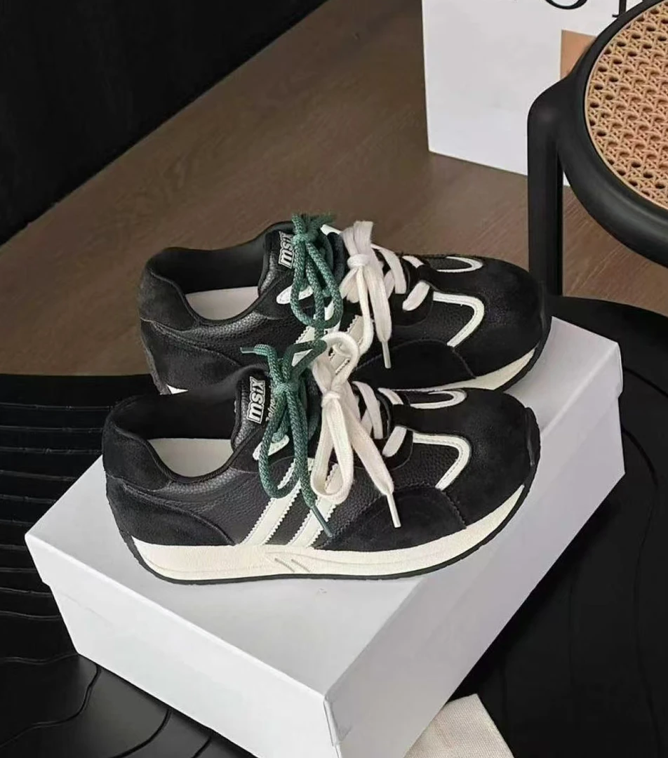 【华小姐】秋季新款时尚潮流圆头厚底透气百搭休闲鞋25797