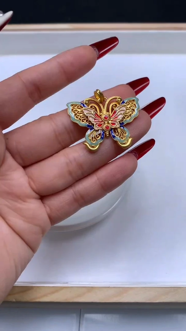 合金散珠玛瑙/玉髓c606  合 琻 大蝴蝶 1个6元