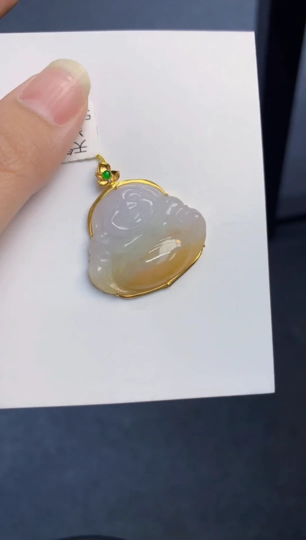 颈饰18K金镶嵌翡翠天然缅甸A货翡翠