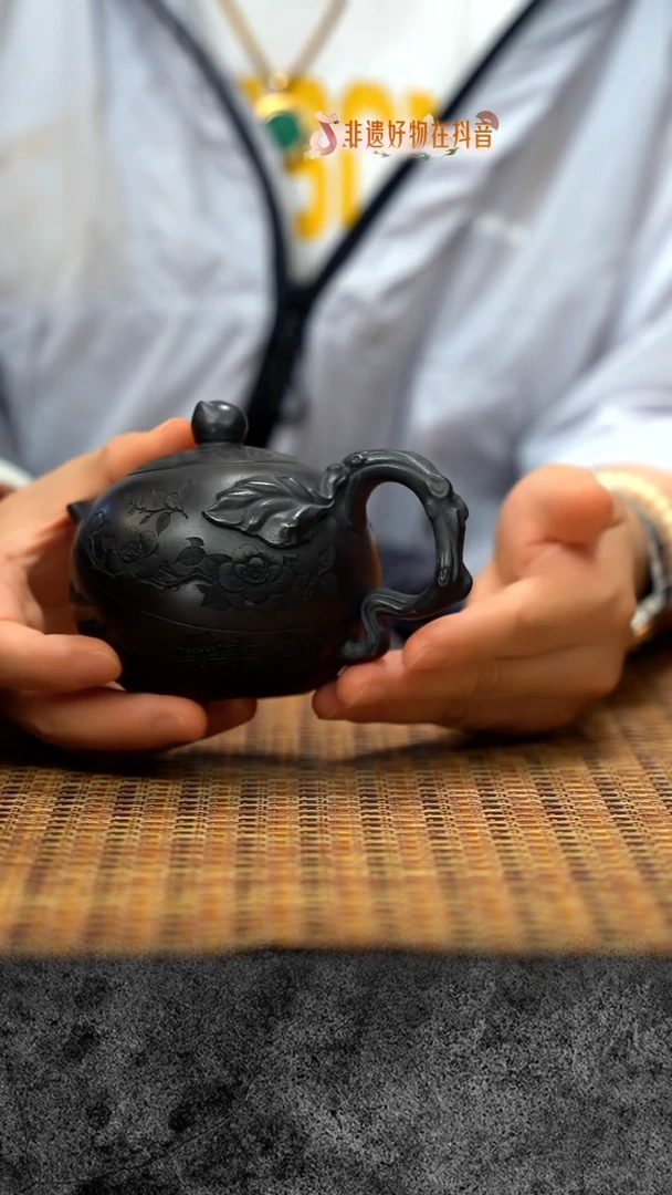 茶壶紫砂紫砂茶壶紫砂雕塑