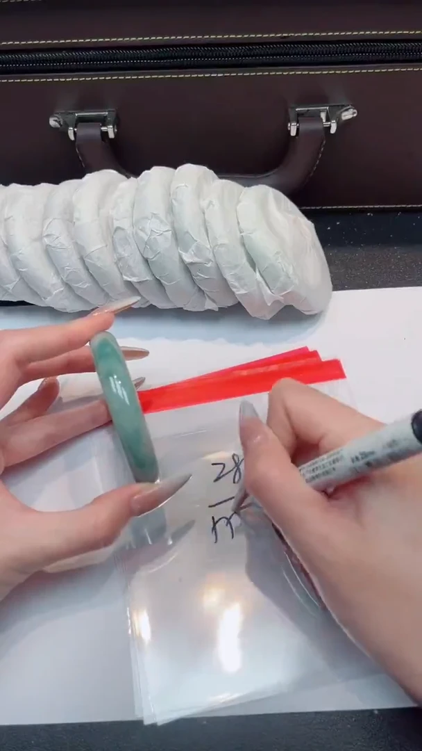 未镶嵌手镯翡翠默认有瑕，no退换-281