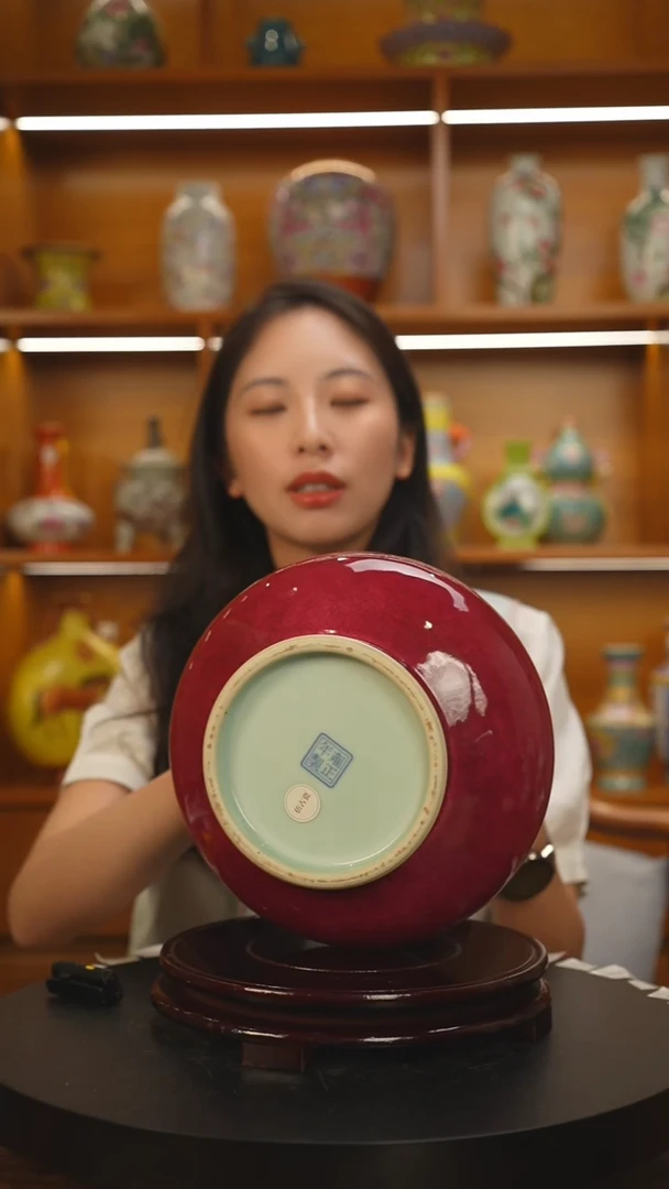 其他单色釉荸荠瓶