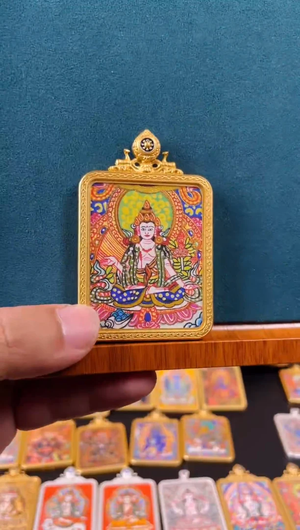 吊坠手绘唐卡《大势至》
