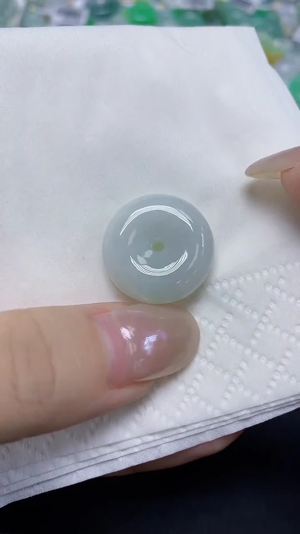 翡翠未镶嵌颈饰天然缅甸翡翠A货