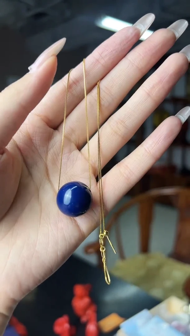 毕*娟非遗手工素漆果冻2.0珠加链子蓝色