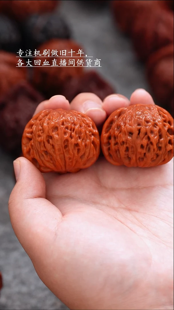 文玩核桃把件文玩核桃 手把件 铁锤妹妹 41mm