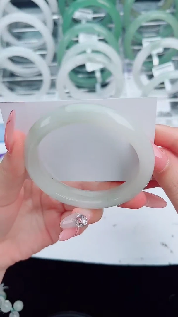 未镶嵌手镯石英质玉155-57/58