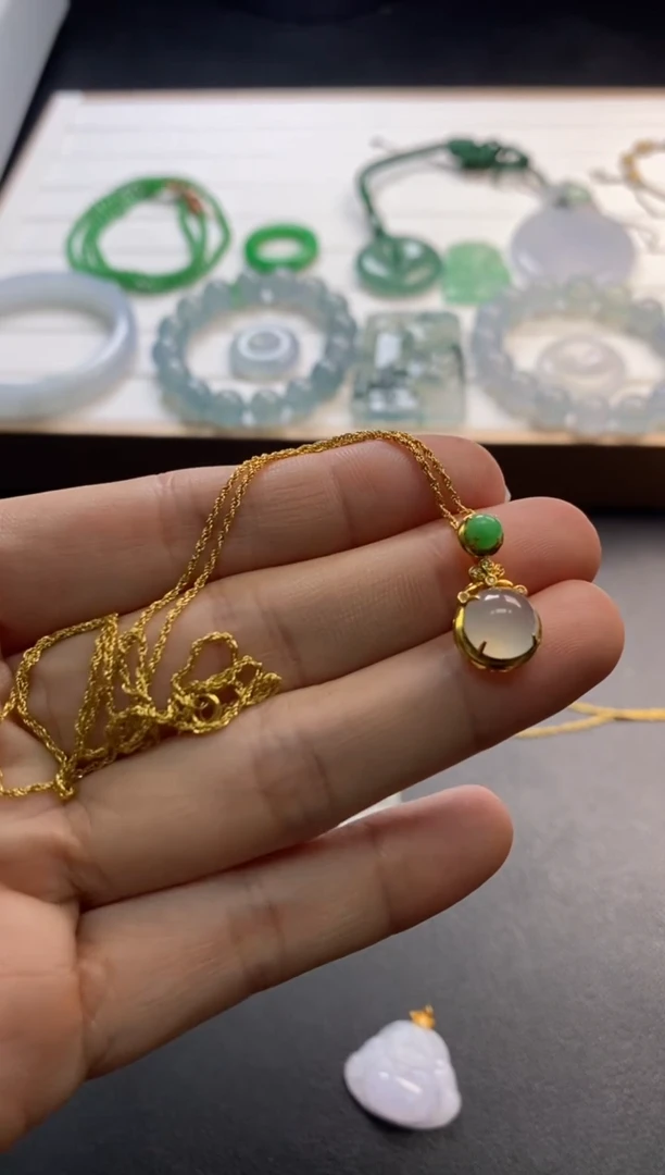 【闪购商品】翡翠颈饰18K金镶嵌不退不换 无鉴赏期
