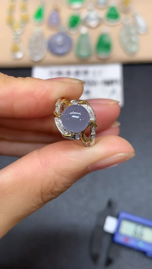 18K金镶嵌戒指翡翠蛋面【无服务费