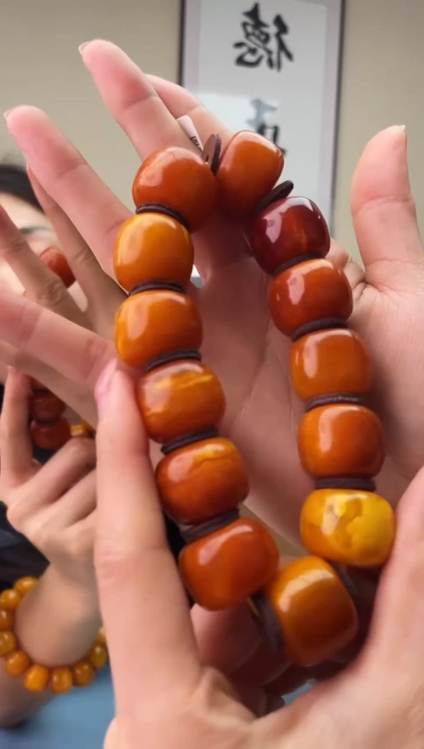 蜜蜡未镶嵌珠宝奇石T0微瑕假一罚十，发一件