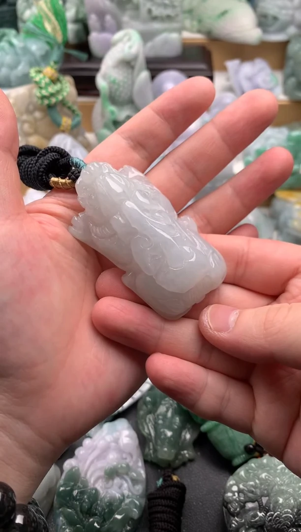 吊坠(不含链)未镶嵌翡翠1