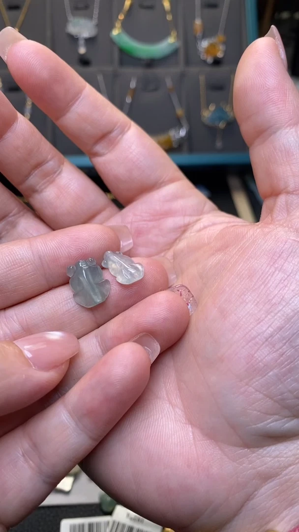 颈饰未镶嵌翡翠净货40172