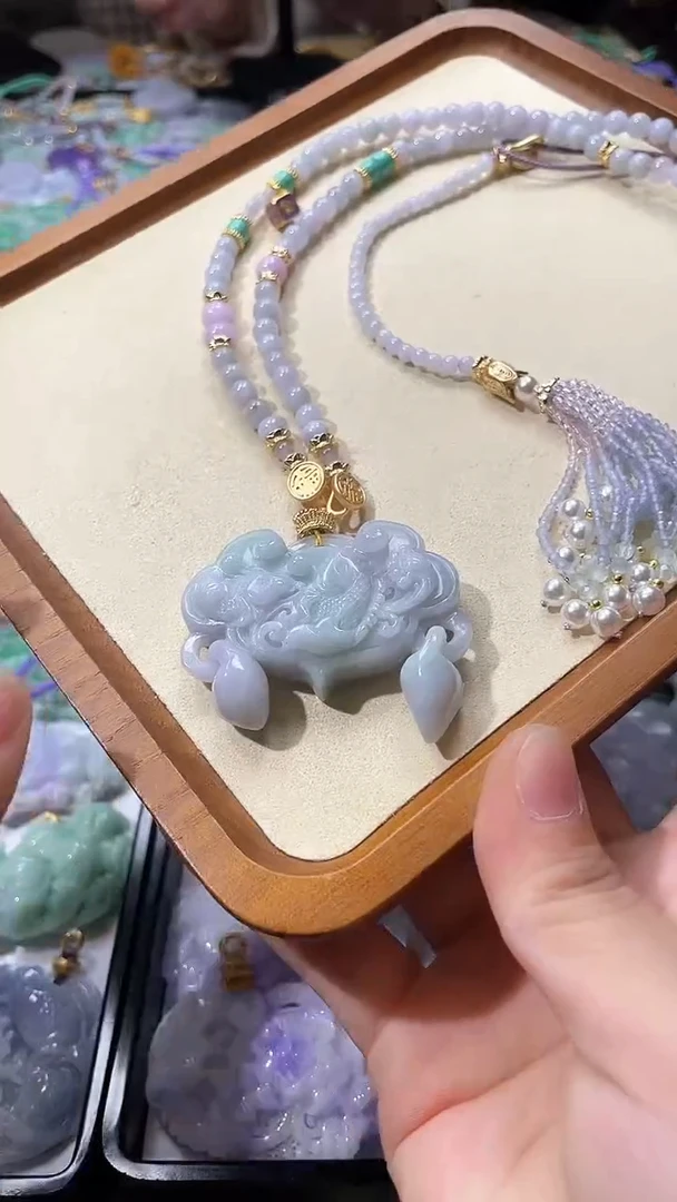 【闪购商品】翡翠颈饰未镶嵌吊坠