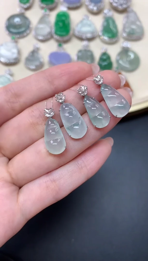 翡翠18K金镶嵌吊坠(不含链)A300多样性发货一件|2980