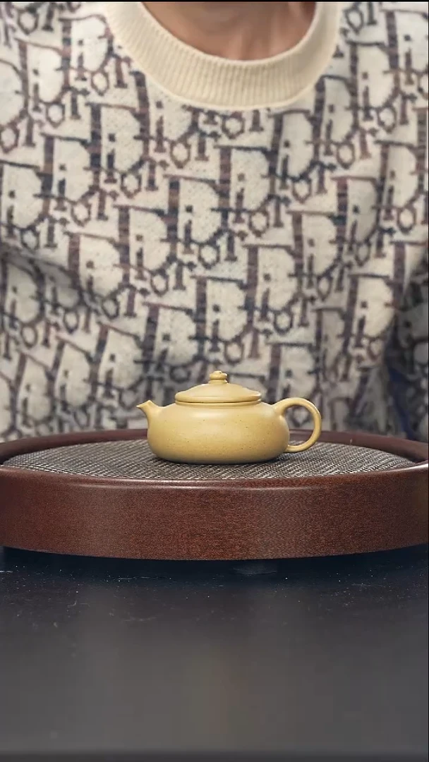 茶壶紫砂寒江-本绿50目-全手工微微瑕