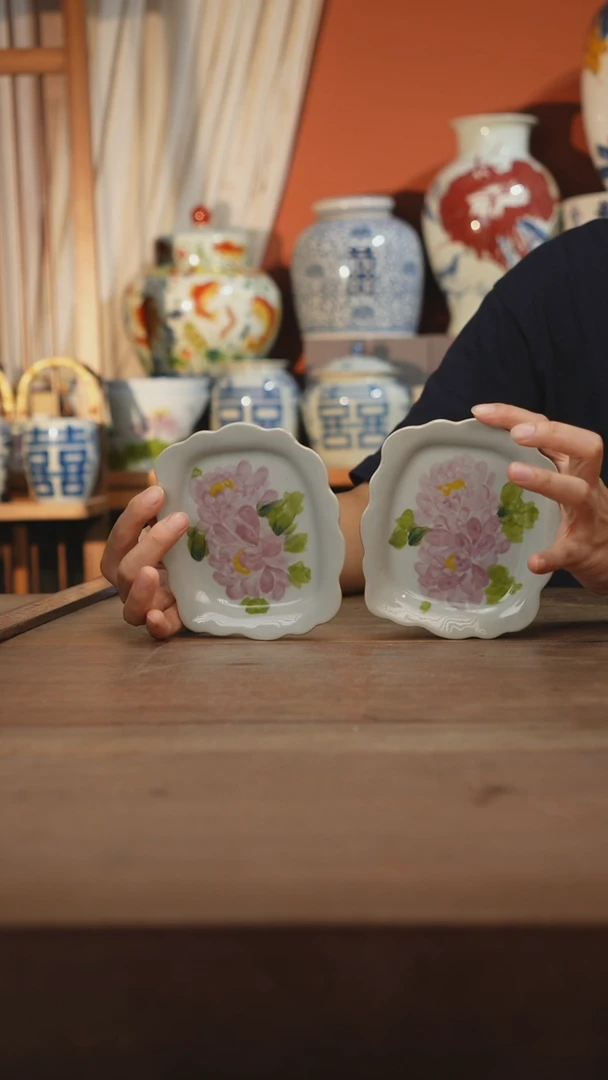 现代景德镇设计师釉下手绘陶瓷餐具