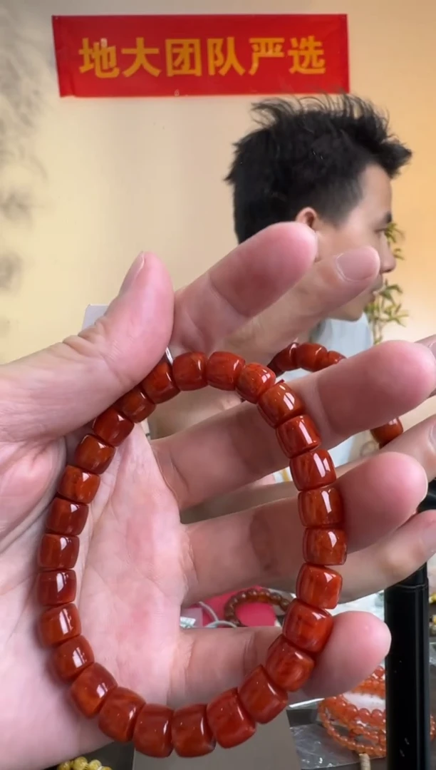 未镶嵌手串南红玛瑙南红玛瑙直切桶珠单圈手串