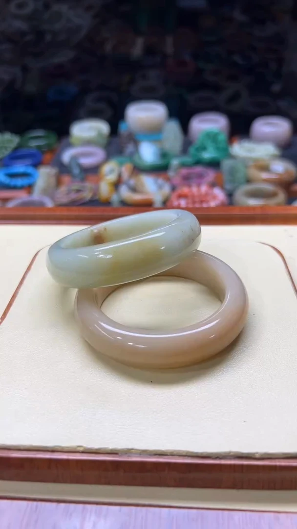 未镶嵌手镯石英质玉静*088