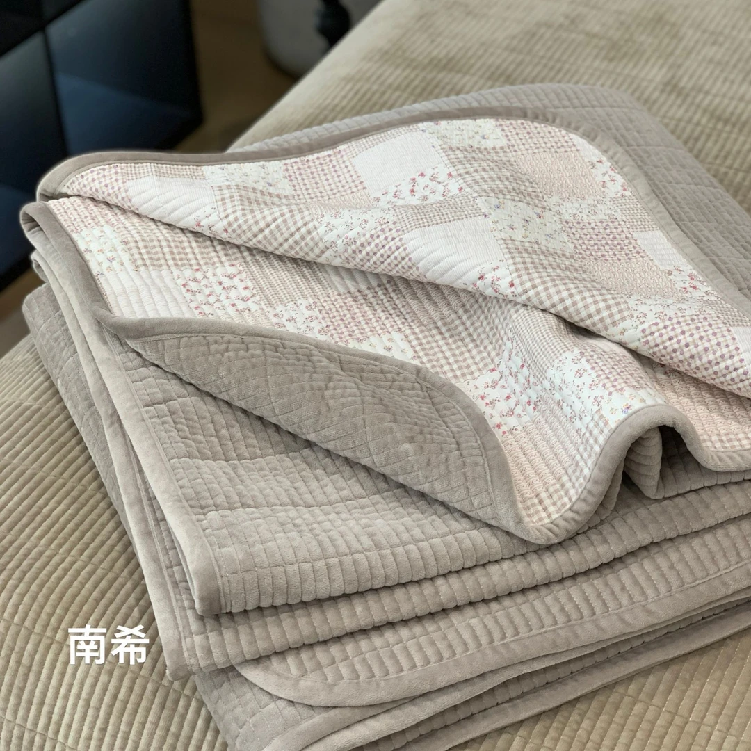 本世家纺 酵素砂洗棉绒床盖双面绗缝夹棉水洗榻榻米加厚可机洗