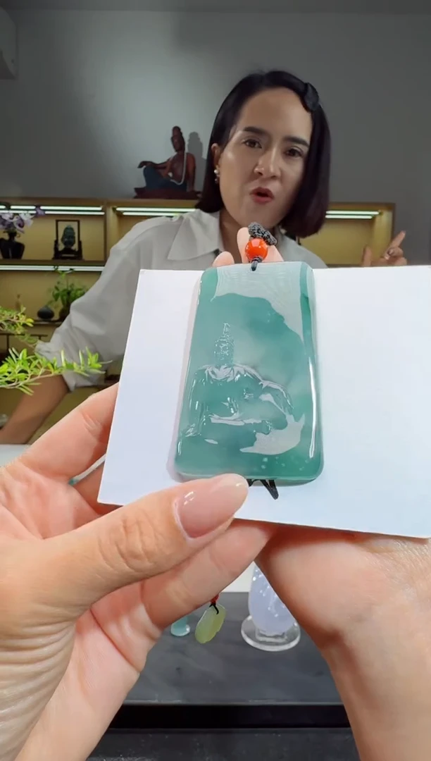 吊坠(不含链)未镶嵌翡翠观音