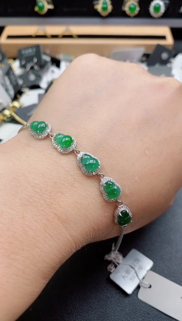 银S925镶嵌戒指翡翠1