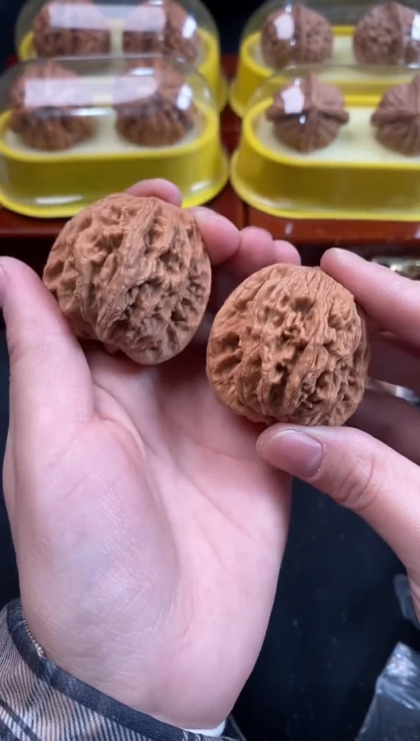 把件文玩核桃虎头40尺F500