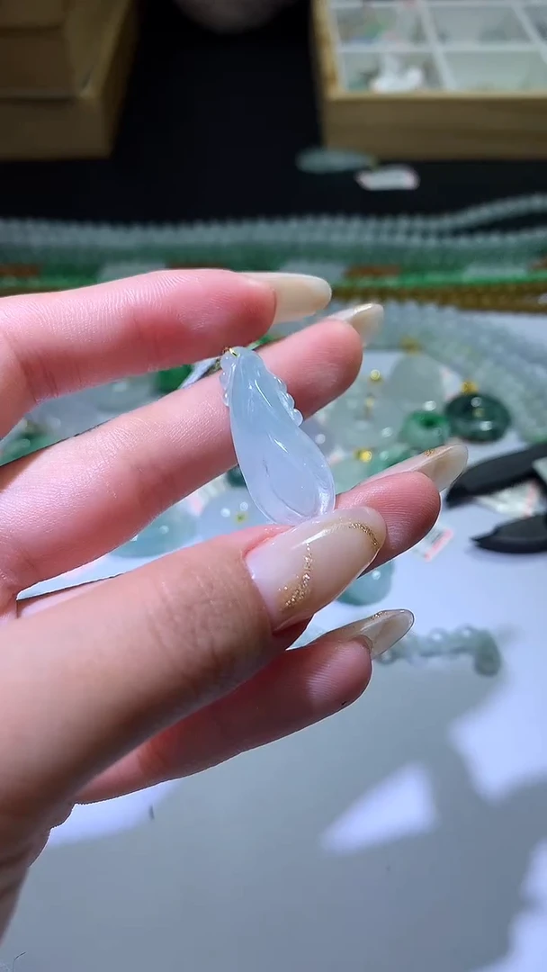 颈饰未镶嵌翡翠ZX018918