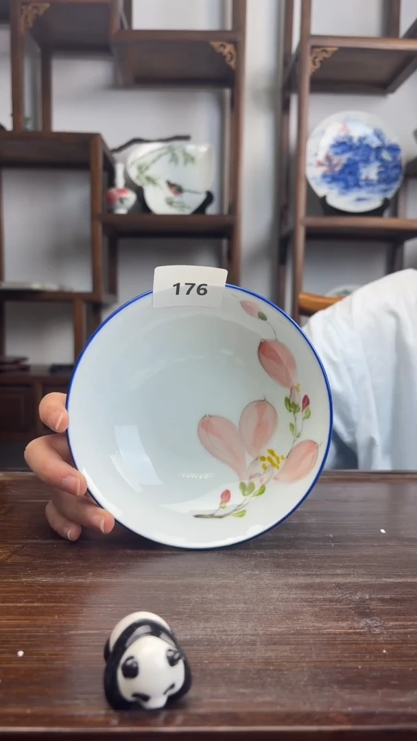 瓷片国韵瓷坊-手绘小胖粉玉兰176