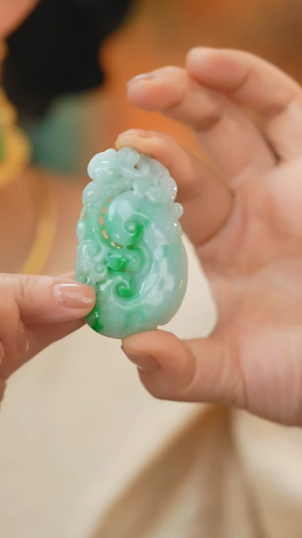 翡翠未镶嵌吊坠(不含链)新款