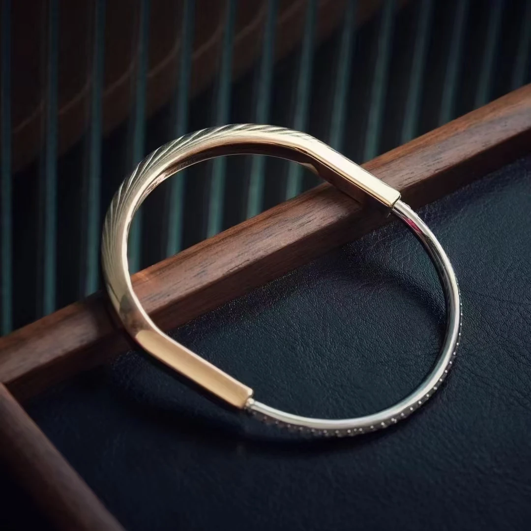 18K金钻石锁扣手镯（48小时鉴赏期）CZ