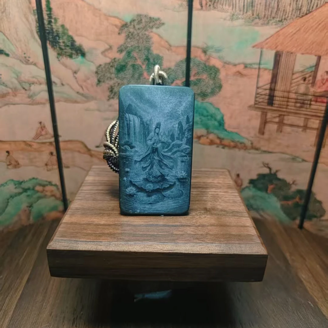 W和田玉影雕牌吊坠0542