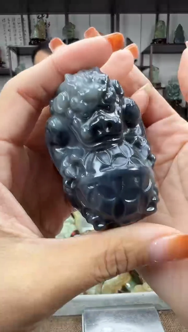 未镶嵌和田玉把件1
