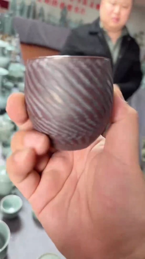 【闪购商品】杯汝瓷仿古重工龙蛋杯