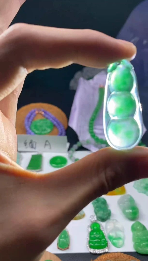 满色吊坠 所见即所得！