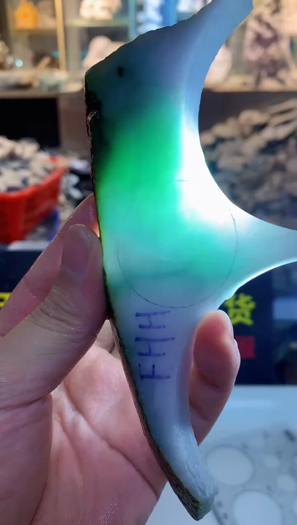 翡翠裸石0朱0翡翠珠宝285