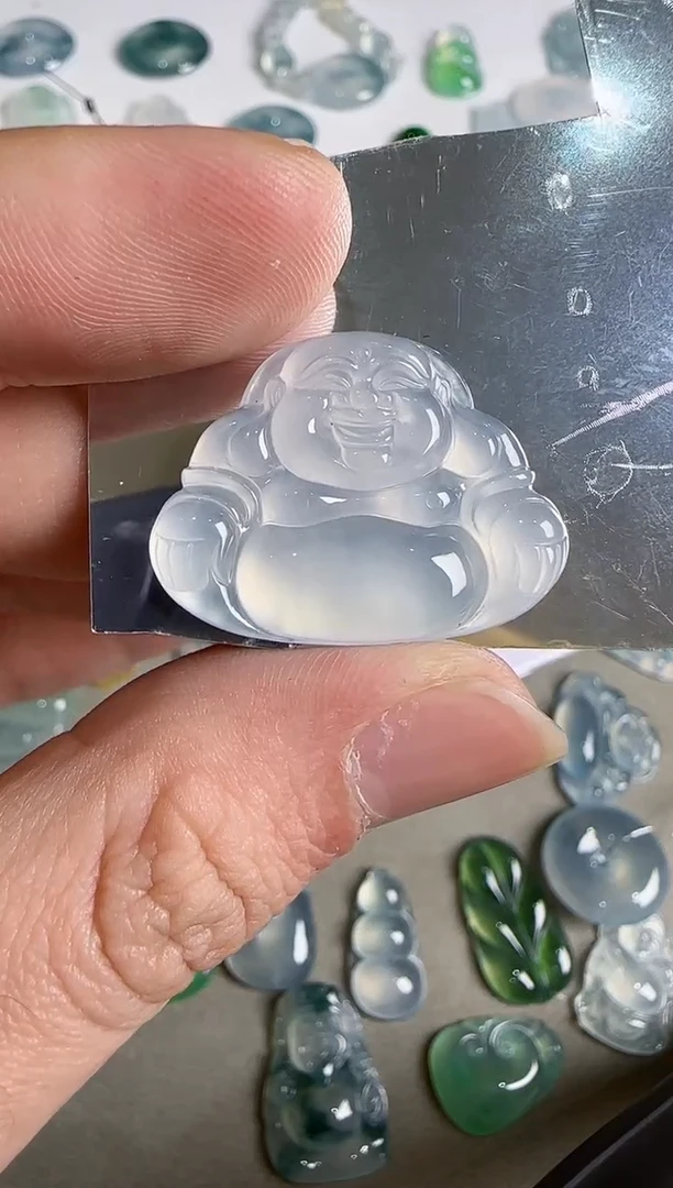 吊坠(不含链)未镶嵌翡翠.