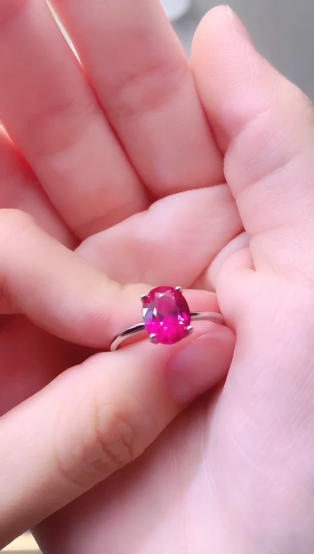 银S925镶嵌戒指红宝石63