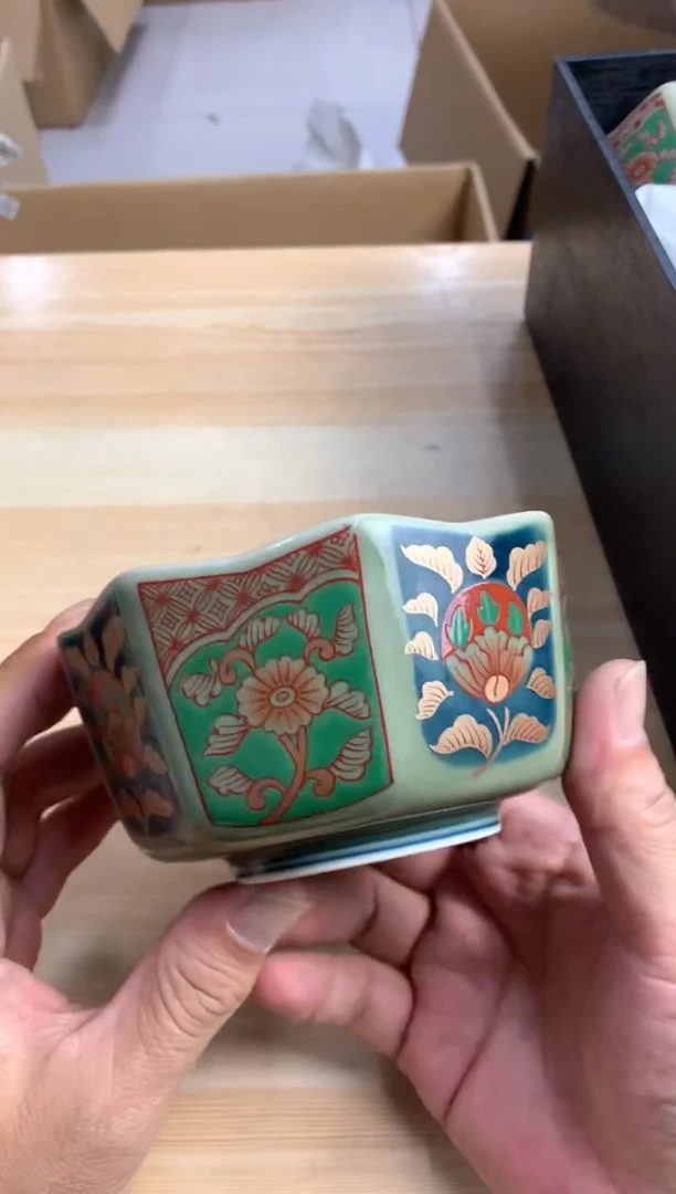 默认微瑕，no退no换，介意勿拍