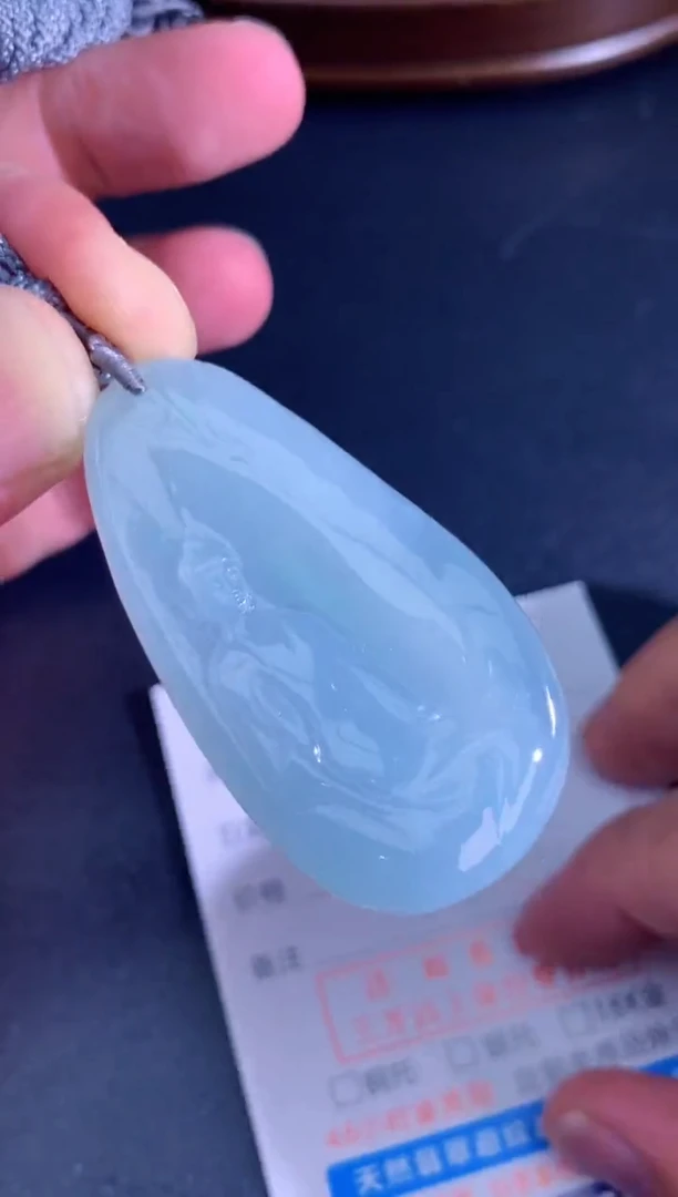翡翠未镶嵌颈饰天然A货翡翠