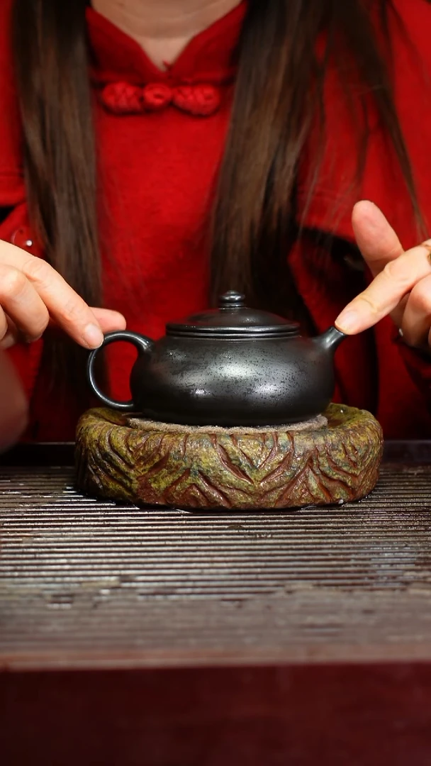 宜兴原矿紫砂壶茶壶宜兴原矿紫砂壶茶壶200C